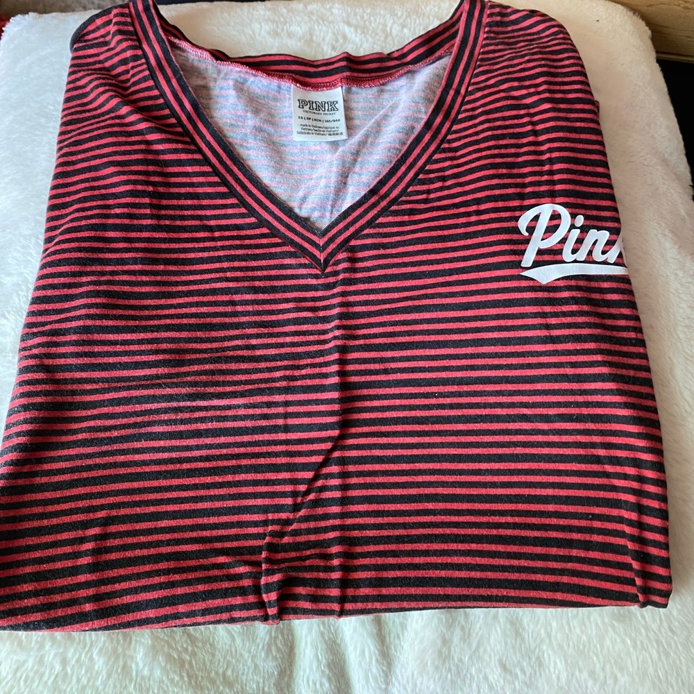 Women’s PINK V-Neck